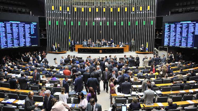 Juiz Holídice Barros representará a AMMA em debate na Câmara Federal