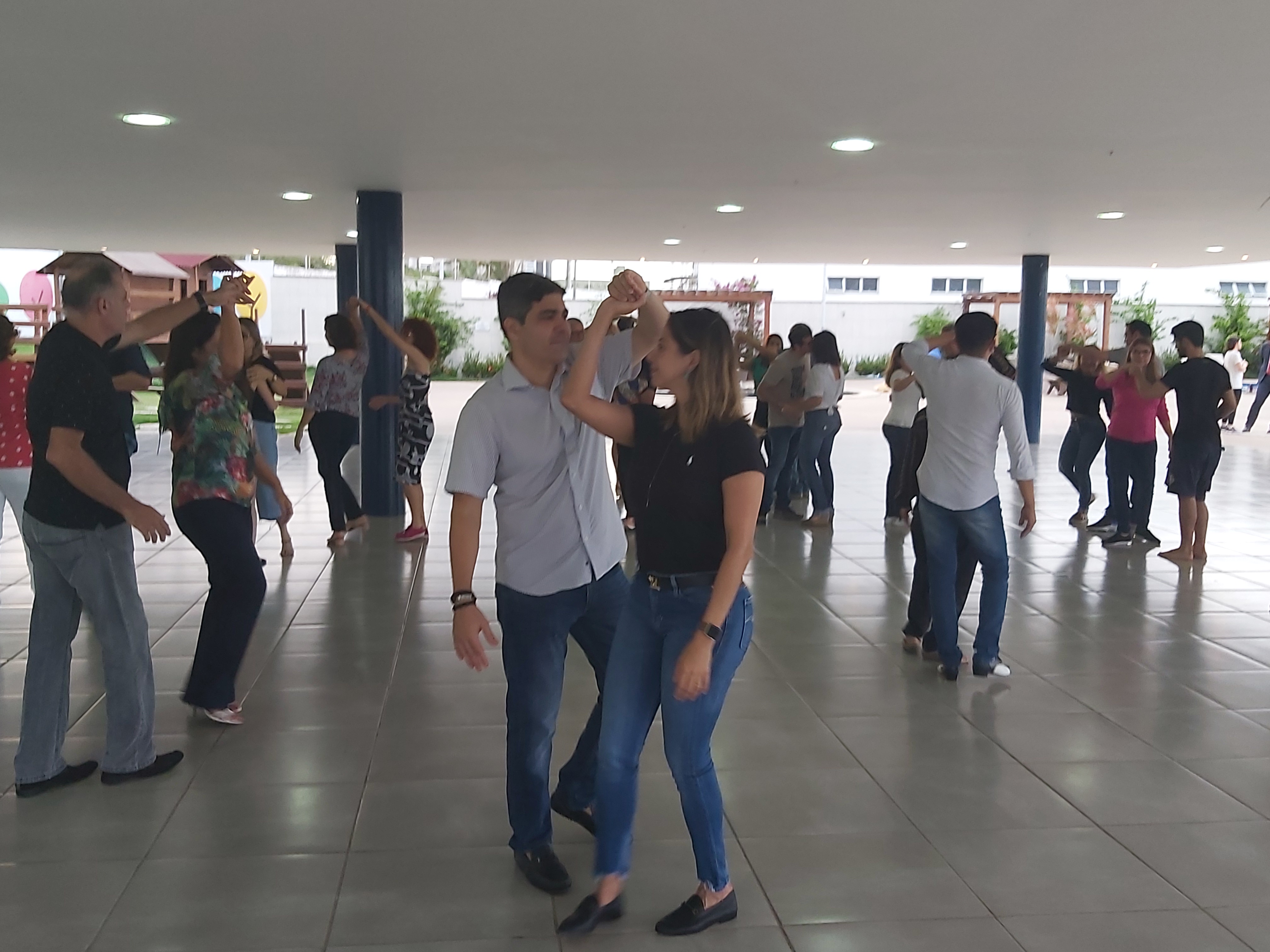 Aulas da Escola de Dança de Salão da AMMA começam dia 4 de fevereiro