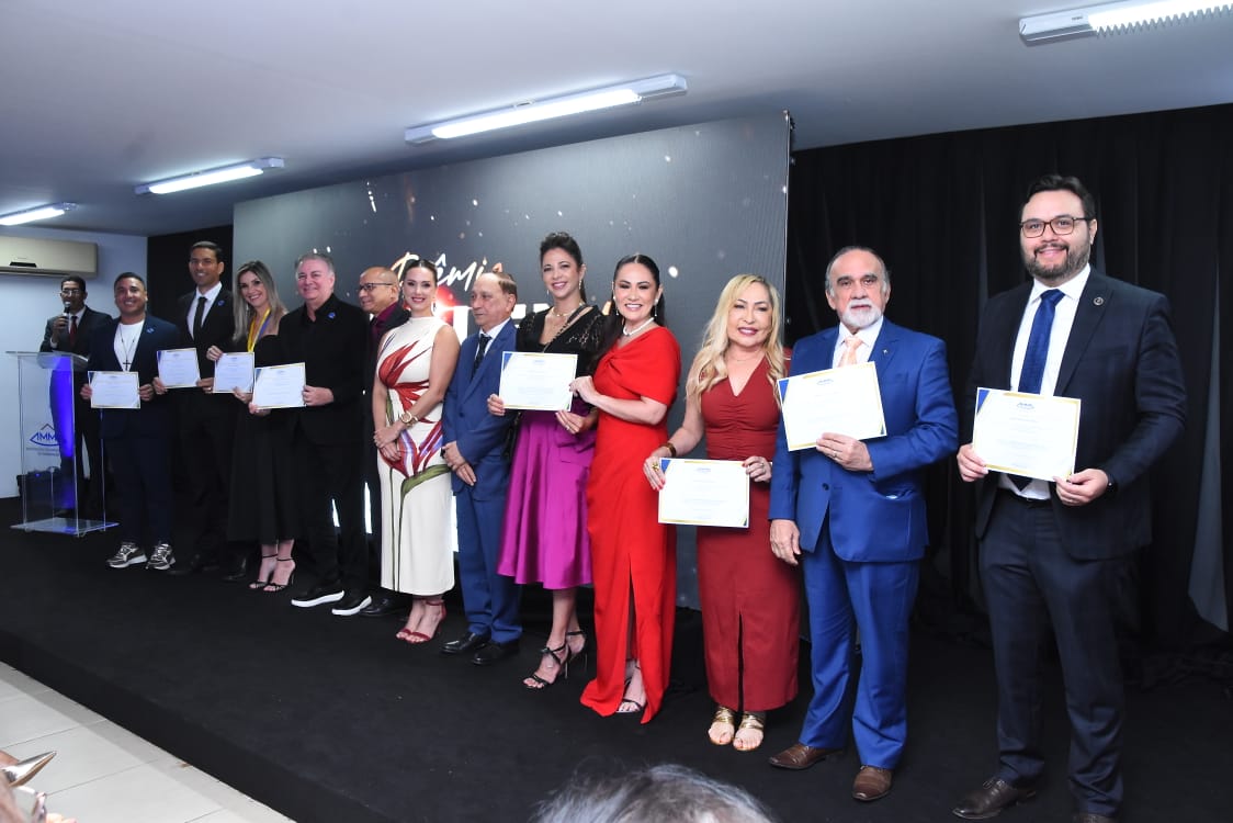 AMMA premia vencedores da Medalha Madalena Serejo 2025 em noite de reconhecimento, emoção e confraternização